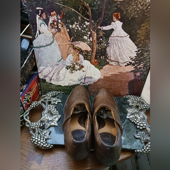 👢Born Handcrafted Shoes size 9 Women Leather Slip On Shoes. NICE GIFT 🎁 - Picture 12 of 13